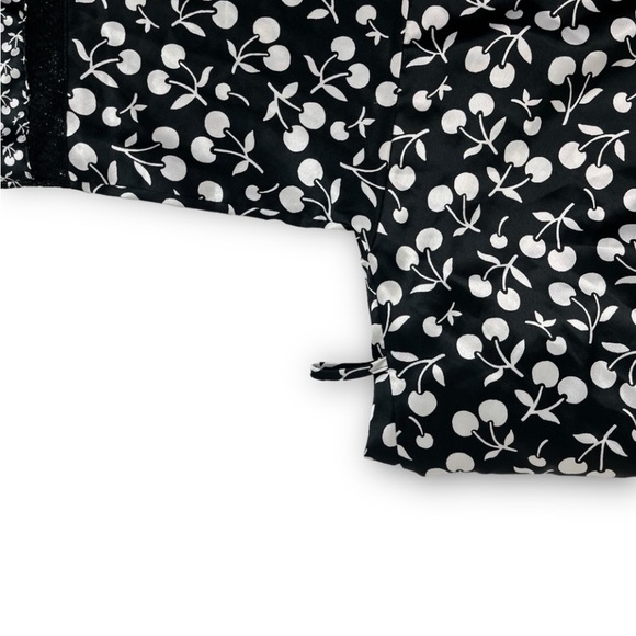 VICTORIA'S SECRET Vintage Satin Cherry Print Tie Waist Kimono Wrap PJ Top Pinup - Picture 9 of 13
